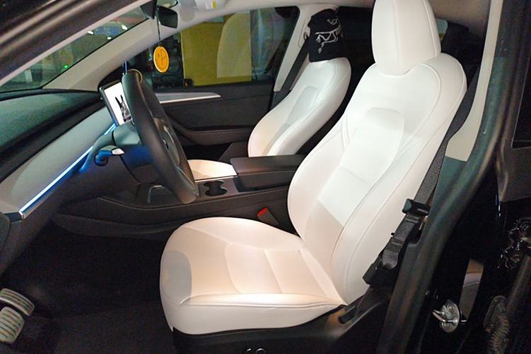 Used Tesla Model Y 2024 Performance High-Performance Edition Left Front Seat