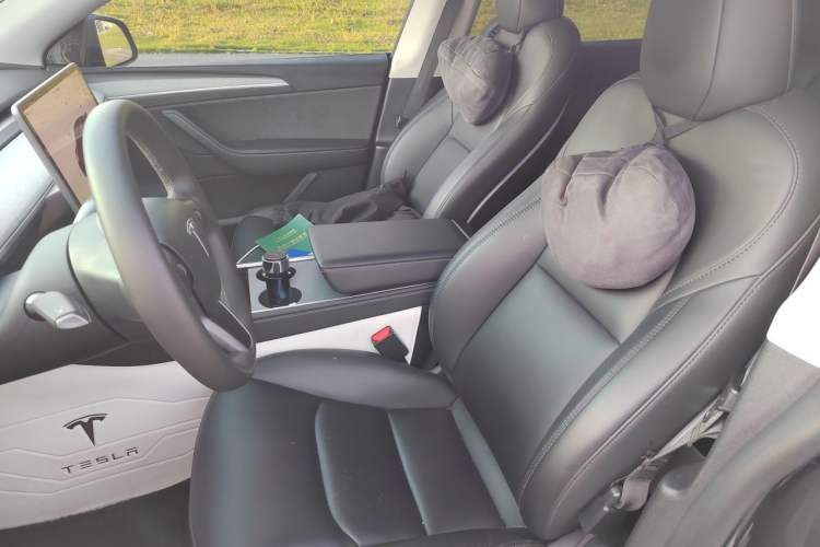 Used Tesla Model Y 2024 Rear-Wheel-Drive Version Left Front Seat