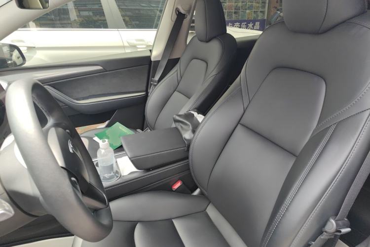 Used Tesla Model Y 2024 Rear-Wheel-Drive Version Left Front Seat