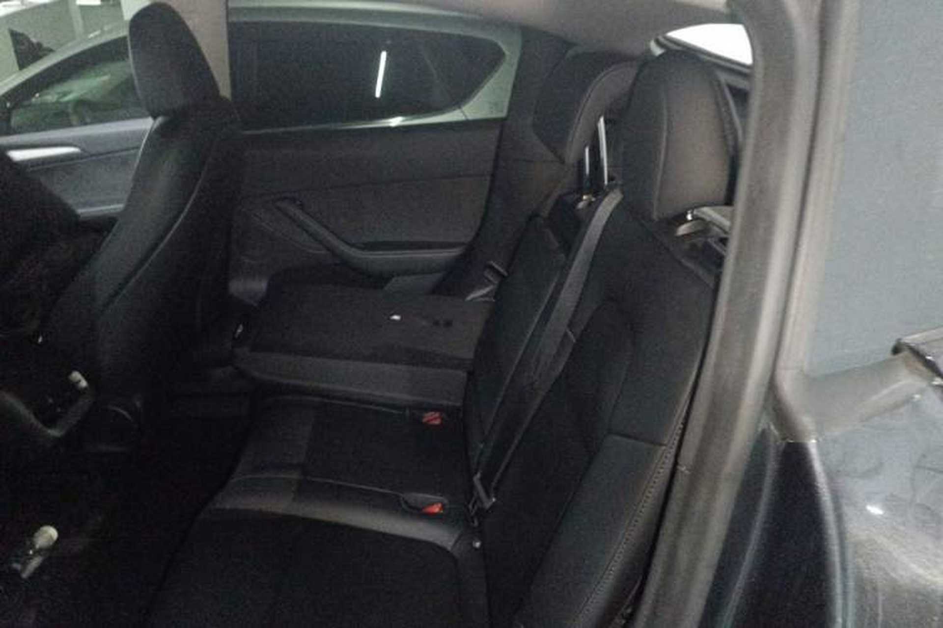 Used Tesla Model Y 2024 Rear-Wheel-Drive Version Left Rear Seat