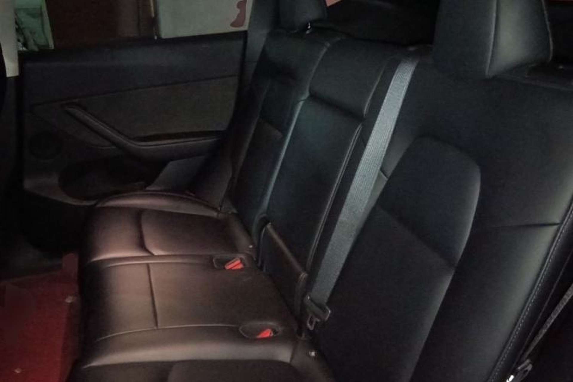 Used Tesla Model Y 2024 Rear-Wheel-Drive Version Left Rear Seat