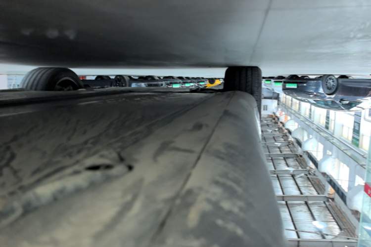 Used Tesla Model Y 2024 Rear-Wheel-Drive Version Left Side Sill