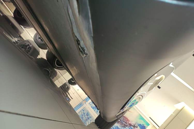 Used Tesla Model Y 2024 Rear-Wheel-Drive Version Left Side Sill