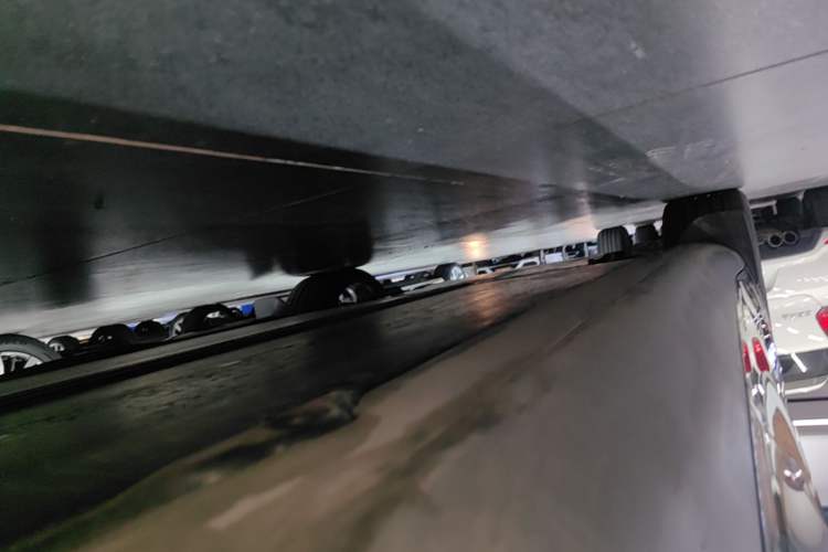 Used Tesla Model Y 2024 Performance High-Performance Edition Left Side Sill