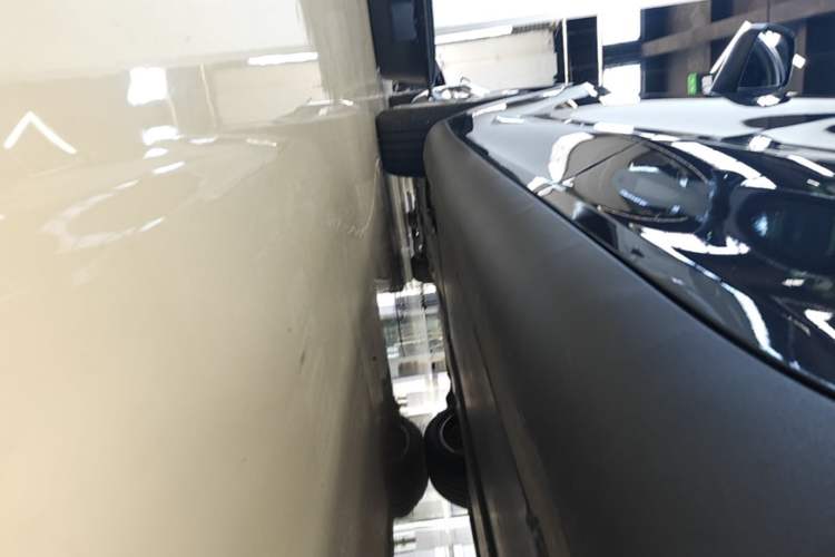 Used Tesla Model Y 2024 Rear-Wheel-Drive Version Left Side Sill