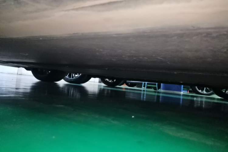Used Tesla Model Y 2024 Rear-Wheel-Drive Version Left Side Sill