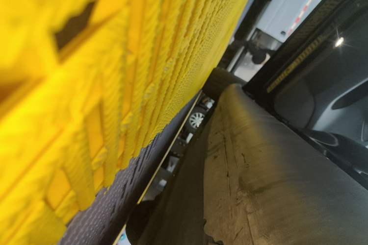 Used Tesla Model Y 2024 Rear-Wheel-Drive Version Left Side Sill