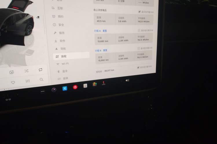Used Tesla Model Y 2024 Rear-Wheel-Drive Version Odometer Close Up