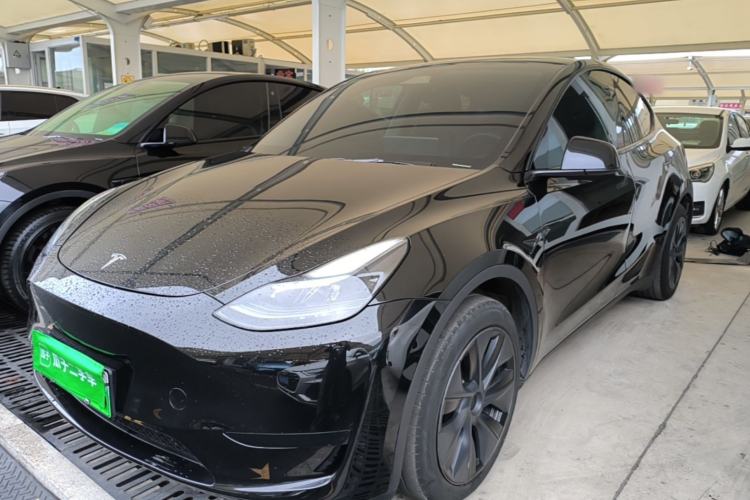 Tesla Model Y 2024 Rear-Wheel-Drive Version