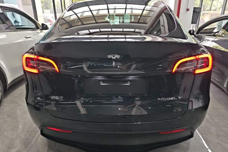 Used Tesla Model Y 2024 Rear-Wheel-Drive Version Rear