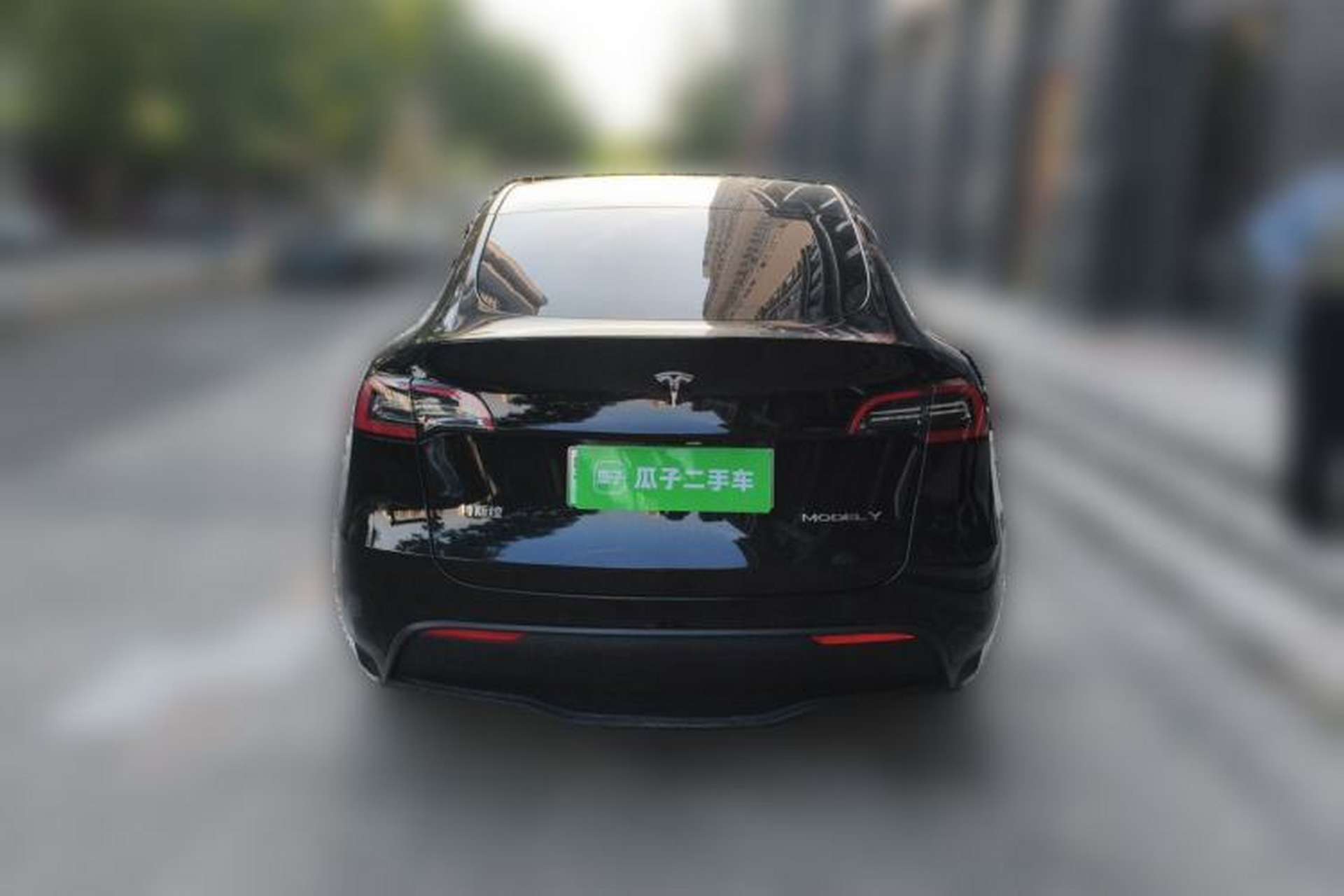 Used Tesla Model Y 2024 Long-Range All-Wheel-Drive Version Rear