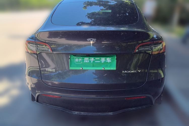 Used Tesla Model Y 2024 Long-Range All-Wheel-Drive Version Rear