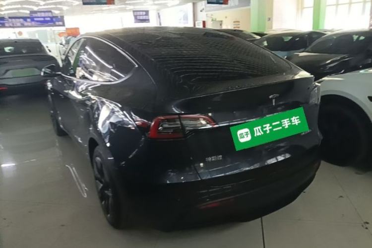Used Tesla Model Y 2024 Rear-Wheel-Drive Version Rear Left 45 Deg