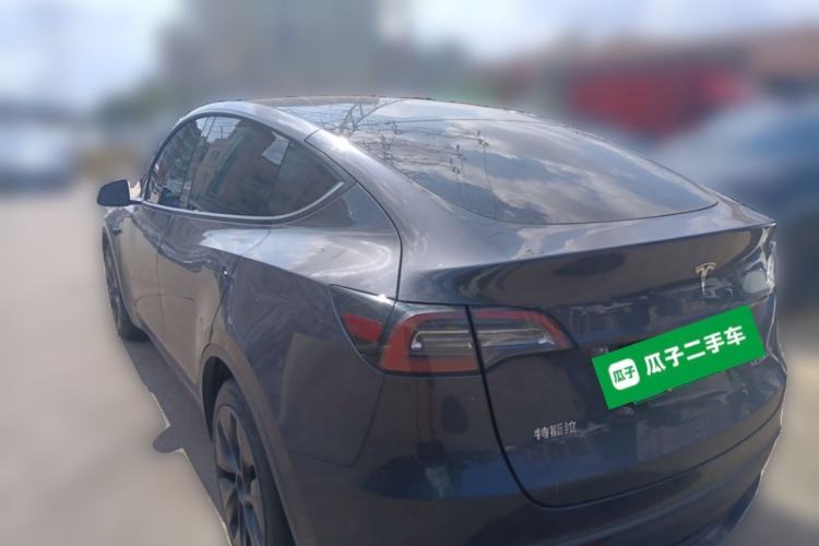 Used Tesla Model Y 2024 Long-Range All-Wheel-Drive Version Rear Left 45 Deg