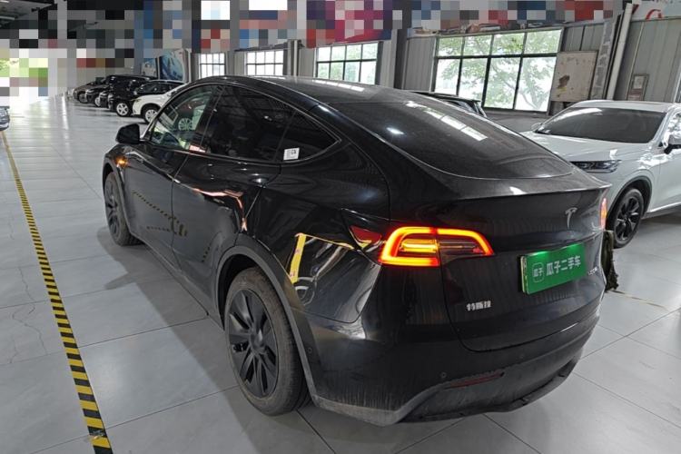 Used Tesla Model Y 2024 Rear-Wheel-Drive Version Rear Left 45 Deg