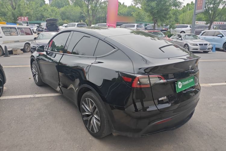 Used Tesla Model Y 2024 Rear-Wheel-Drive Version Rear Left 45 Deg