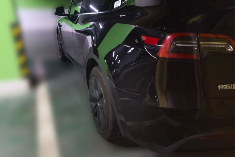 Used Tesla Model Y 2024 Long-Range All-Wheel-Drive Version Rear Left 45 Deg