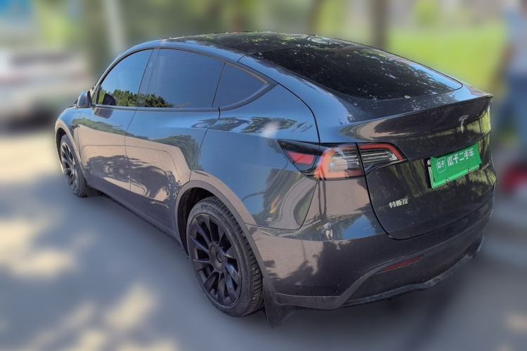 Used Tesla Model Y 2024 Long-Range All-Wheel-Drive Version Rear Left 45 Deg