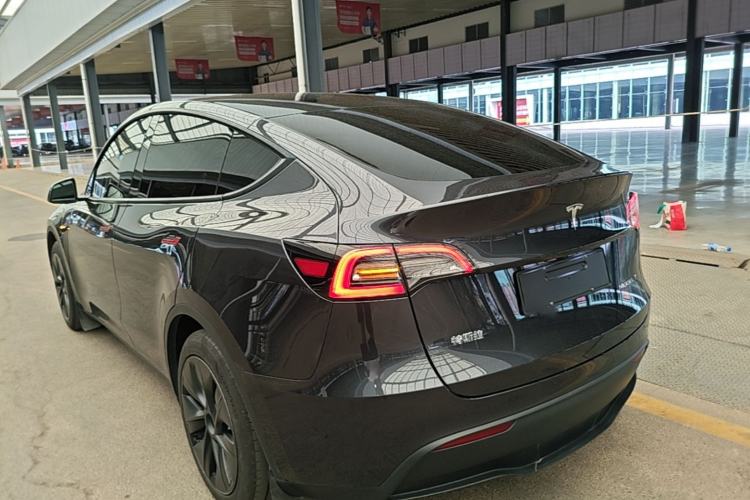 Used Tesla Model Y 2024 Rear-Wheel-Drive Version Rear Left 45 Deg