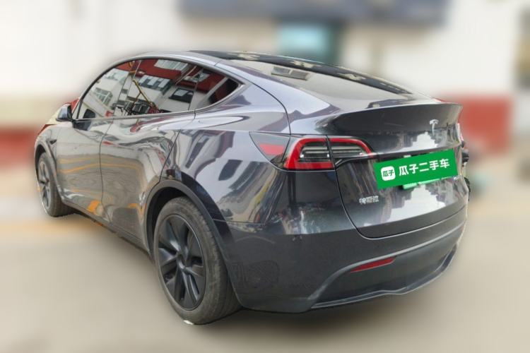 Used Tesla Model Y 2024 Rear-Wheel-Drive Version Rear Left 45 Deg