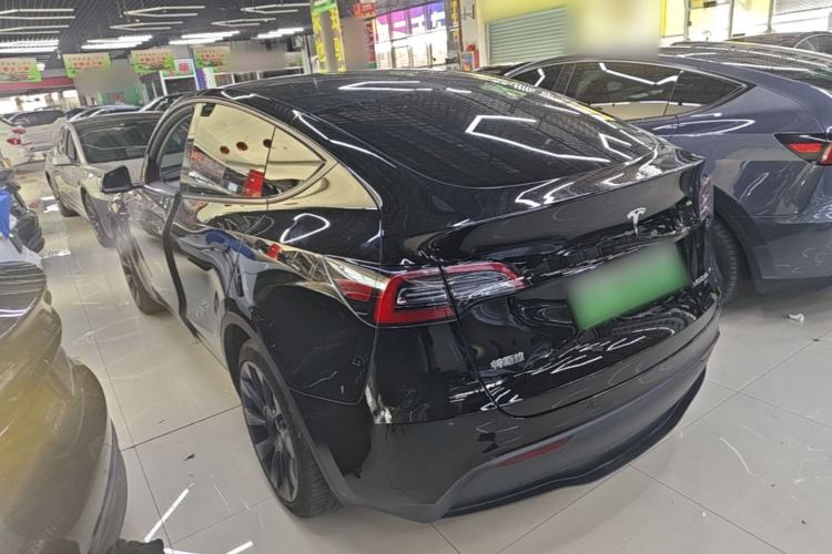Used Tesla Model Y 2024 Rear-Wheel-Drive Version Rear Left 45 Deg