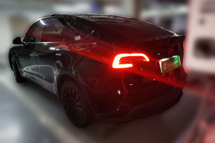 Used Tesla Model Y 2024 Rear-Wheel-Drive Version Rear Left 45 Deg