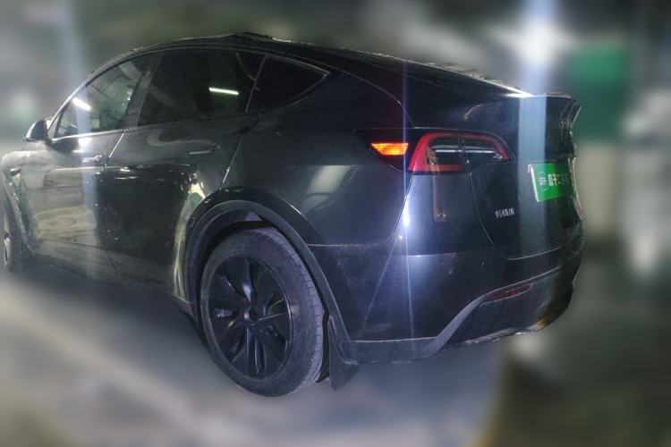 Used Tesla Model Y 2024 Long-Range All-Wheel-Drive Version Rear Left 45 Deg