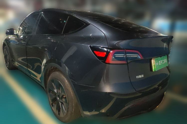 Used Tesla Model Y 2024 Rear-Wheel-Drive Version Rear Left 45 Deg
