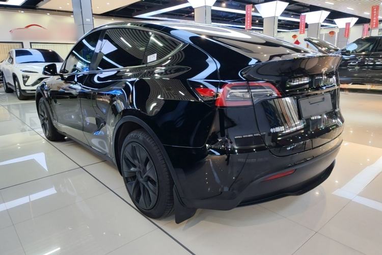Used Tesla Model Y 2024 Rear-Wheel-Drive Version Rear Left 45 Deg