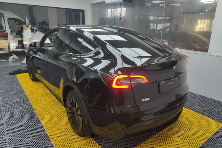 Used Tesla Model Y 2024 Rear-Wheel-Drive Version Rear Left 45 Deg