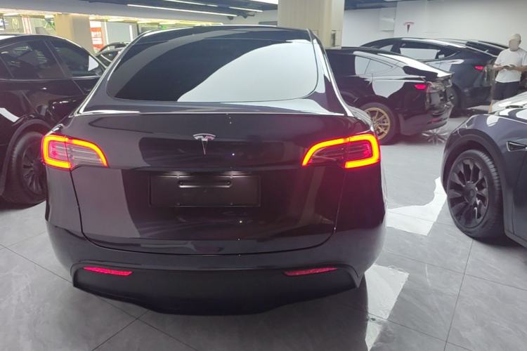 Used Tesla Model Y 2024 Rear-Wheel-Drive Version Rear