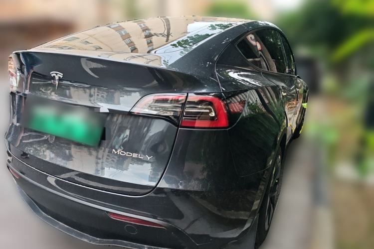 Used Tesla Model Y 2024 Rear-Wheel-Drive Version Rear Right 45 Deg