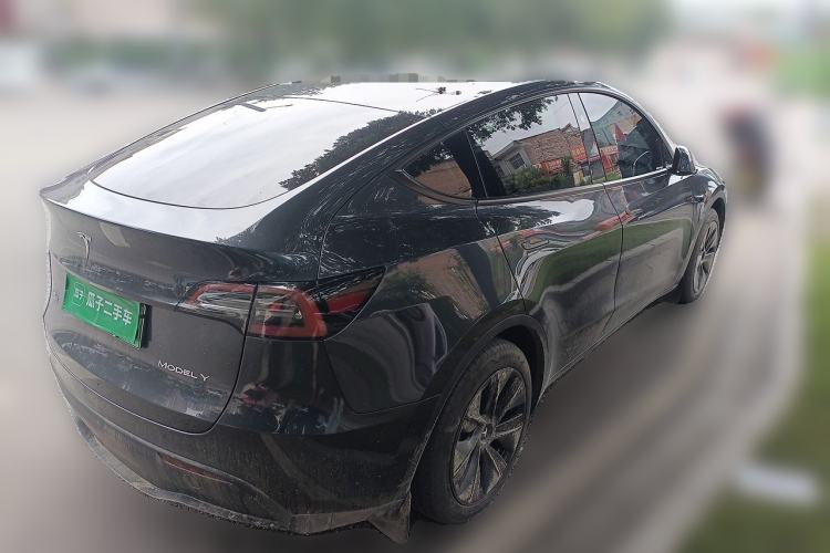 Used Tesla Model Y 2024 Rear-Wheel-Drive Version Rear Right 45 Deg