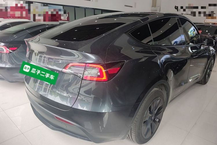 Used Tesla Model Y 2024 Rear-Wheel-Drive Version Rear Right 45 Deg