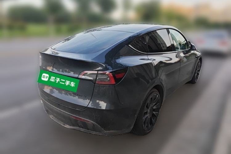 Used Tesla Model Y 2024 Rear-Wheel-Drive Version Rear Right 45 Deg