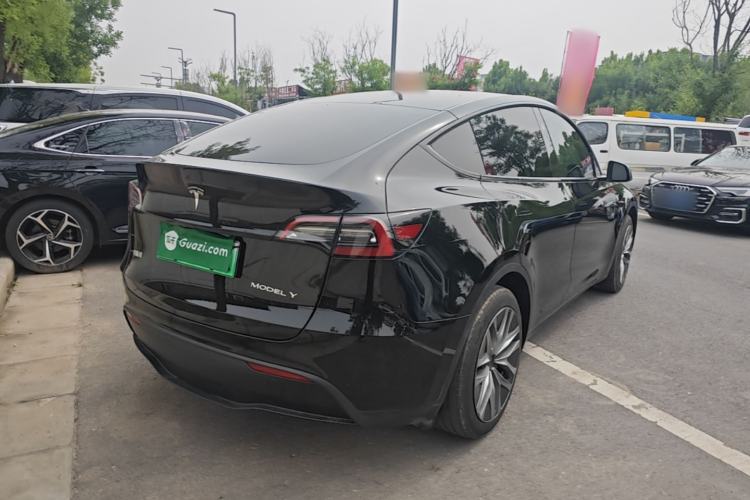 Used Tesla Model Y 2024 Rear-Wheel-Drive Version Rear Right 45 Deg