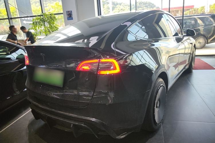 Used Tesla Model Y 2024 Rear-Wheel-Drive Version Rear Right 45 Deg