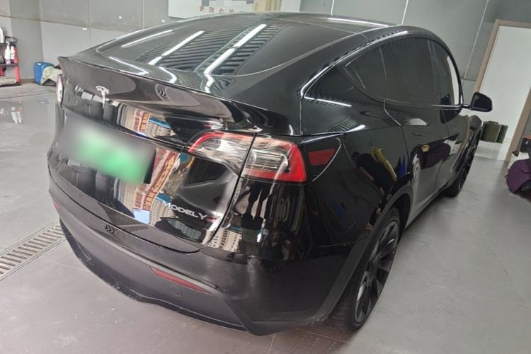 Used Tesla Model Y 2024 Rear-Wheel-Drive Version Rear Right 45 Deg