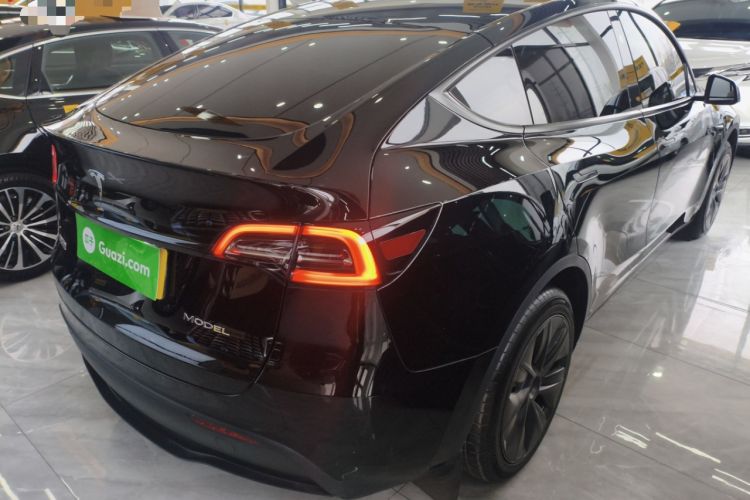 Used Tesla Model Y 2024 Rear-Wheel-Drive Version Rear Right 45 Deg