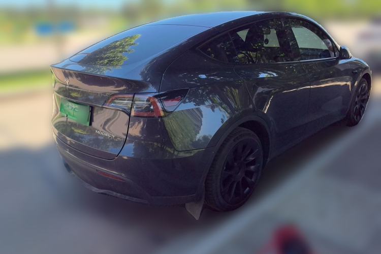 Used Tesla Model Y 2024 Long-Range All-Wheel-Drive Version Rear Right 45 Deg