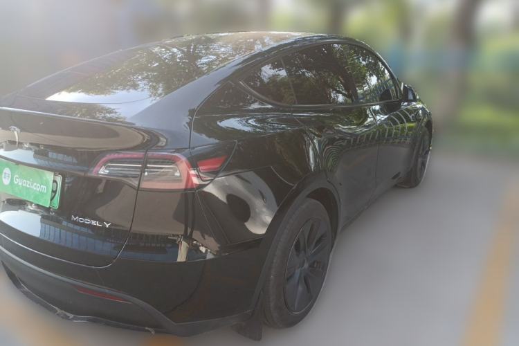 Used Tesla Model Y 2024 Rear-Wheel-Drive Version Rear Right 45 Deg