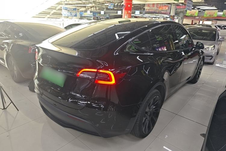 Used Tesla Model Y 2024 Rear-Wheel-Drive Version Rear Right 45 Deg