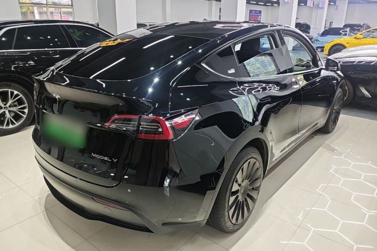 Used Tesla Model Y 2024 Rear-Wheel-Drive Version Rear Right 45 Deg