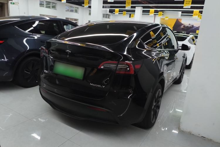 Used Tesla Model Y 2024 Rear-Wheel-Drive Version Rear Right 45 Deg