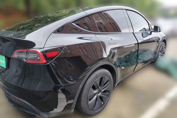 Used Tesla Model Y 2024 Rear-Wheel-Drive Version Rear Right 45 Deg