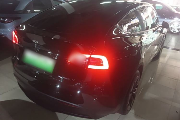 Used Tesla Model Y 2024 Rear-Wheel-Drive Version Rear Right 45 Deg