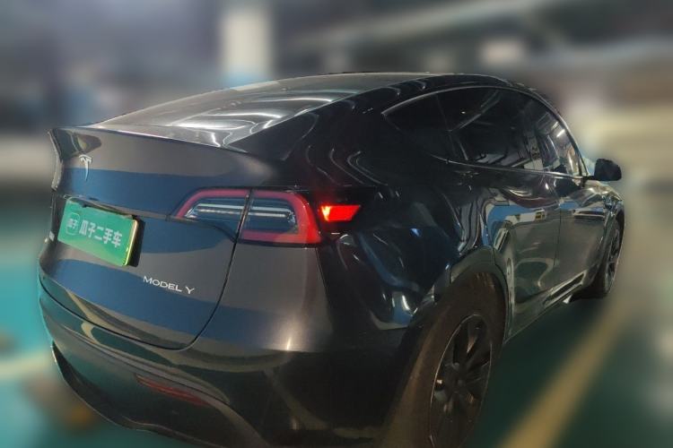 Used Tesla Model Y 2024 Rear-Wheel-Drive Version Rear Right 45 Deg