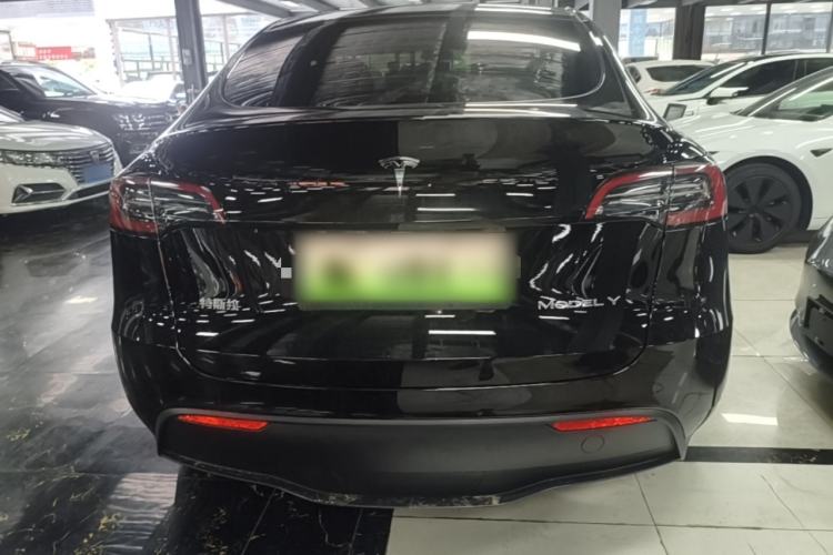 Used Tesla Model Y 2024 Long-Range All-Wheel-Drive Version Rear