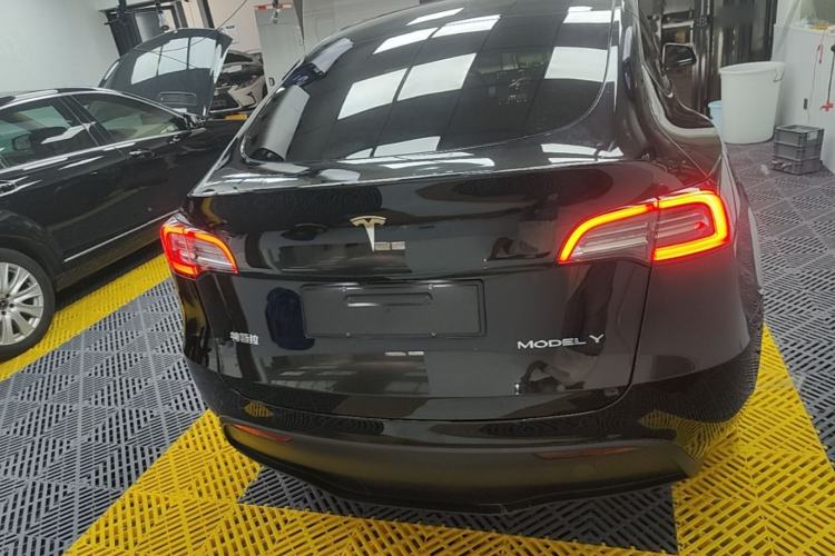 Used Tesla Model Y 2024 Rear-Wheel-Drive Version Rear
