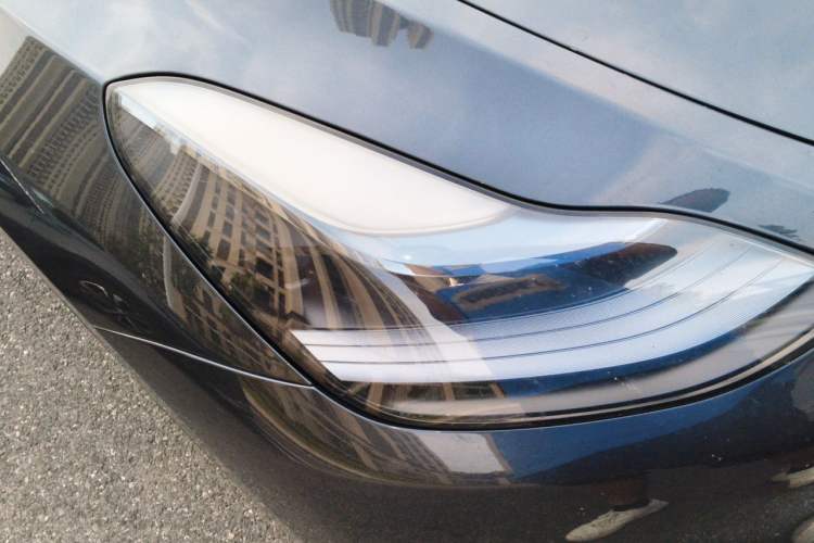 Used Tesla Model Y 2024 Rear-Wheel-Drive Version Right Front Headlight